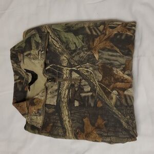 Liberty Men's quarter zip fleece shirt size adult small in camouflage